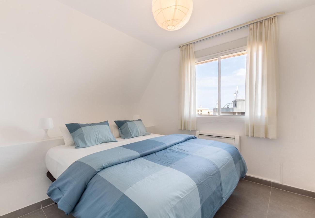 Reformado Apartamento En El Centro Con Vista Al Mar Торремолинос Экстерьер фото