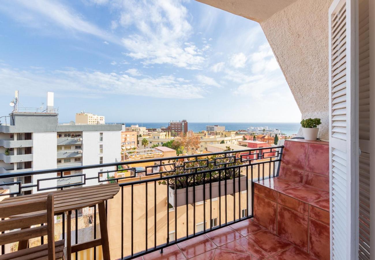 Reformado Apartamento En El Centro Con Vista Al Mar Торремолинос Экстерьер фото