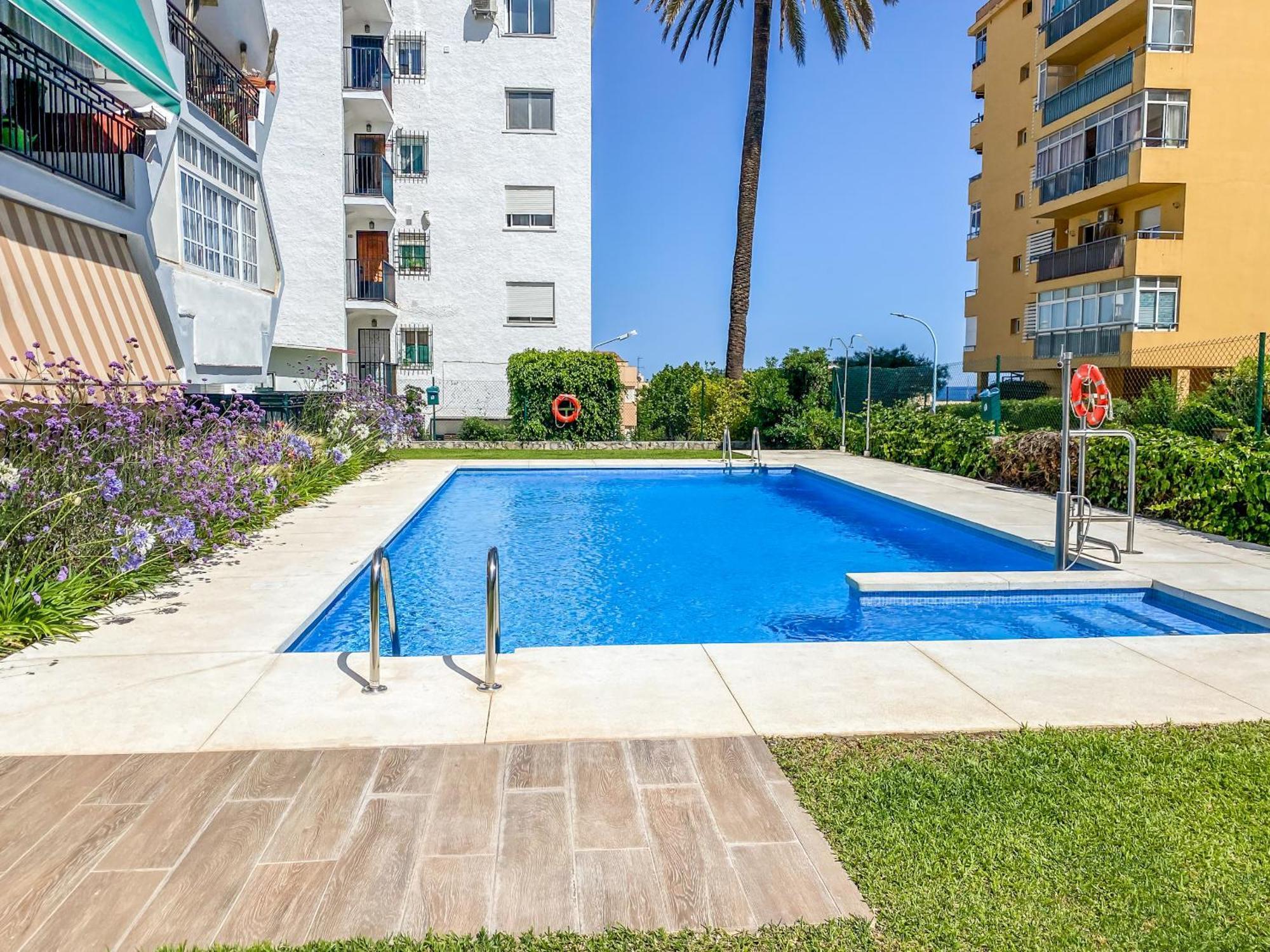 Reformado Apartamento En El Centro Con Vista Al Mar Торремолинос Экстерьер фото